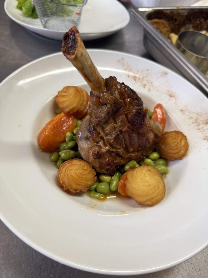 Souris d'agneau confite Villette-de-Vienne